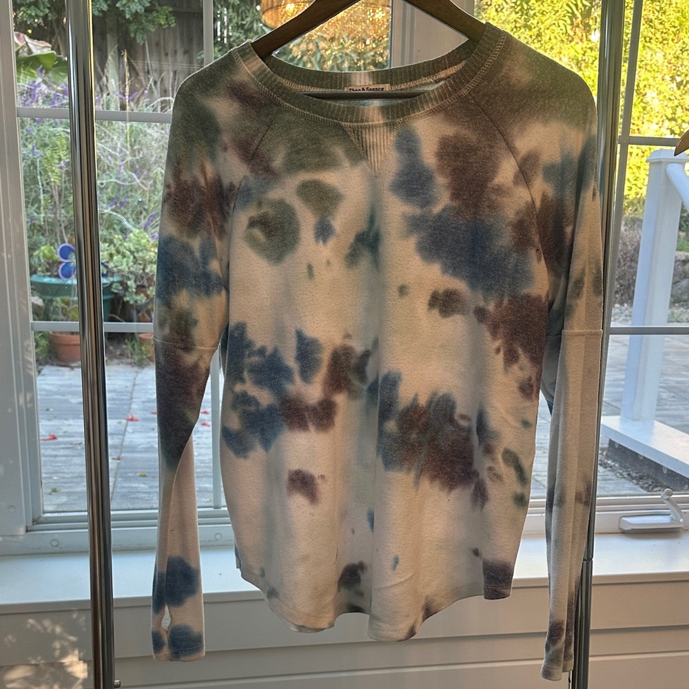 Tie-Dye Long Sleeve Top